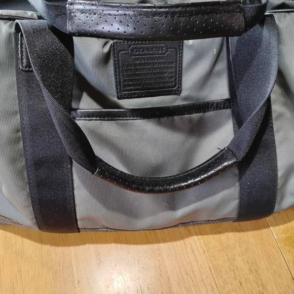 Coach Boston Voyager Green Duffel with Black Leather Trim - Picture 13 of 15